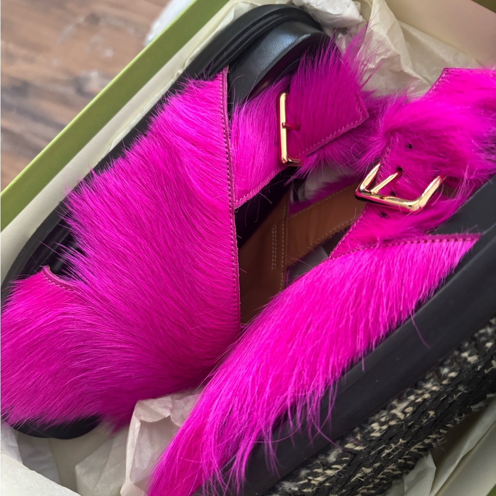 Marni Vibrant Pink Fur Sandals with Gold Accents